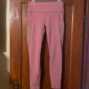 Fabletics On The Go Legging